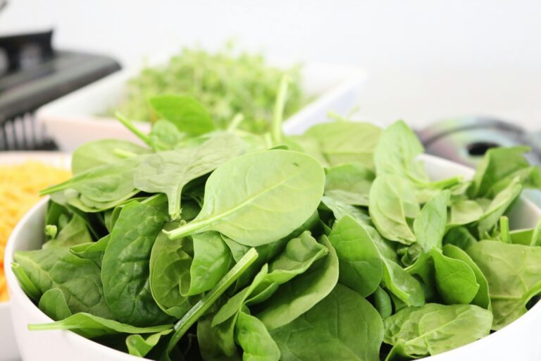 benefits of eating spinach